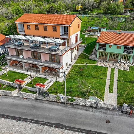 Apartments Francoise Crikvenica Exterior photo